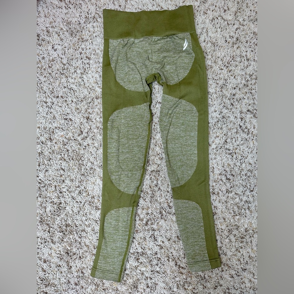 Doyoueven High Waisted Leggings